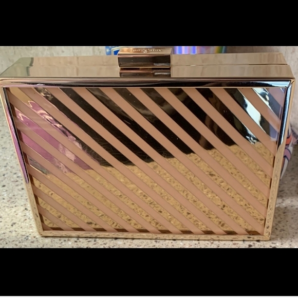 Kate Spade - Picture 3 of 3